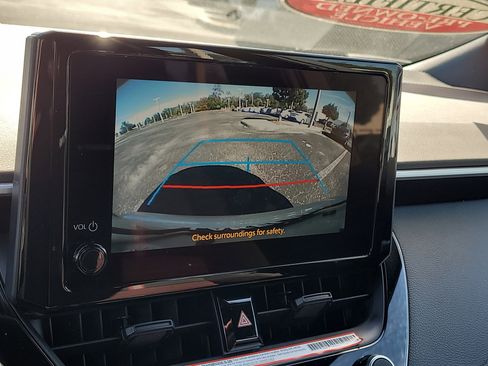 Certified 2025 Toyota Corolla SE image 22