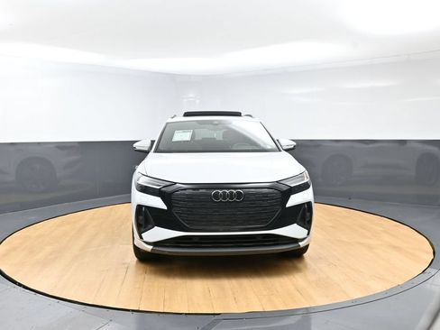 Used 2023 Audi Q4 e-tron Prestige AWD/4WD image 4