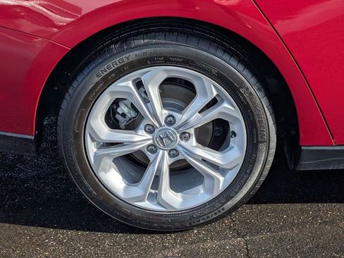 Used 2025 Honda Accord LX image 15