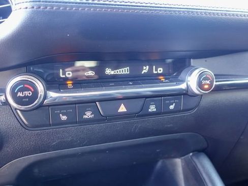 Used 2022 MAZDA MAZDA3 s AWD/4WD image 18