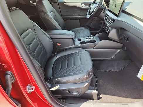 New 2024 Ford Escape SE w/ PHEV Premium Package image 25