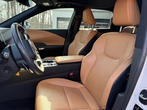 Used 2023 Lexus RX 350 Premium Plus w/ Accessory Package image 2