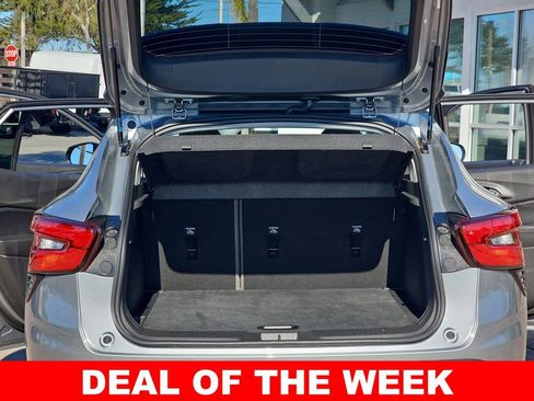 Used 2025 Chevrolet Trax ACTIV w/ Driver Confidence Package image 12