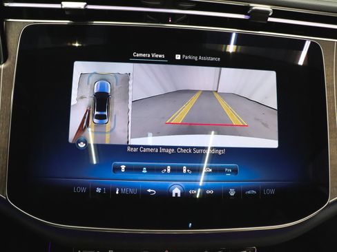 Used 2025 Mercedes-Benz E 350 4MATIC Sedan image 25