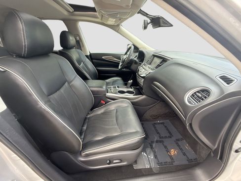Used 2019 INFINITI QX60 Luxe w/ Essential Package image 33