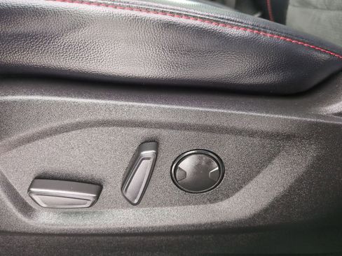 Used 2024 Ford Edge ST-Line image 21