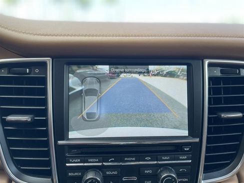 Used 2012 Porsche Panamera Turbo image 35