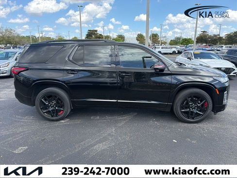 Used 2022 Chevrolet Traverse Premier w/ Redline Edition image 1