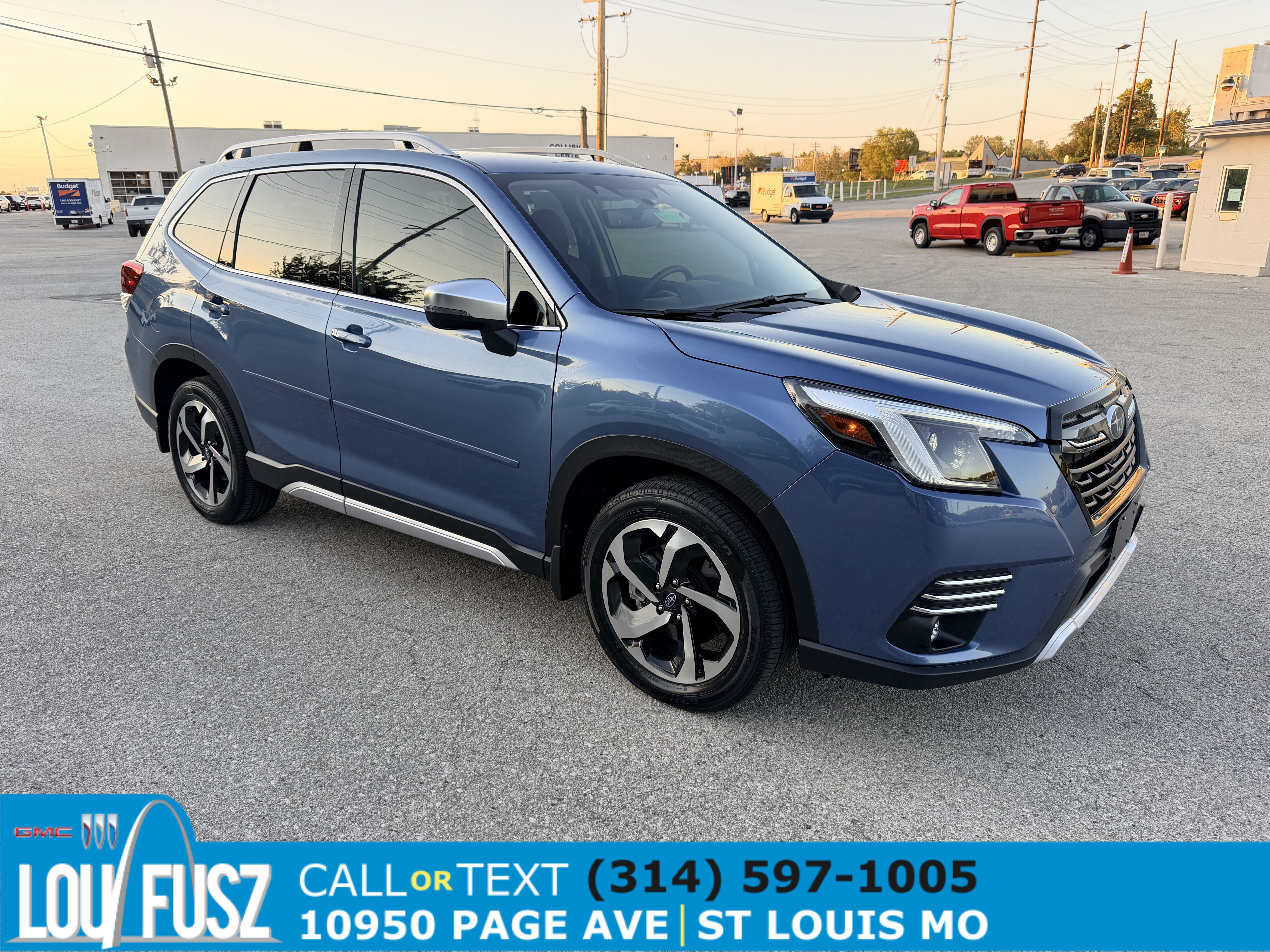 Used 2024 Subaru Forester Touring w/ Convenience Package AWD/4WD image 1