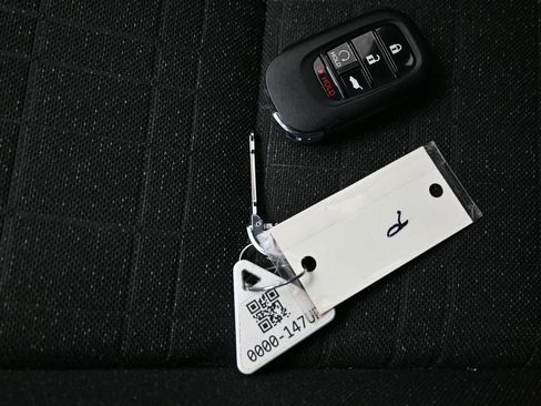 Used 2023 Honda HR-V Sport image 29