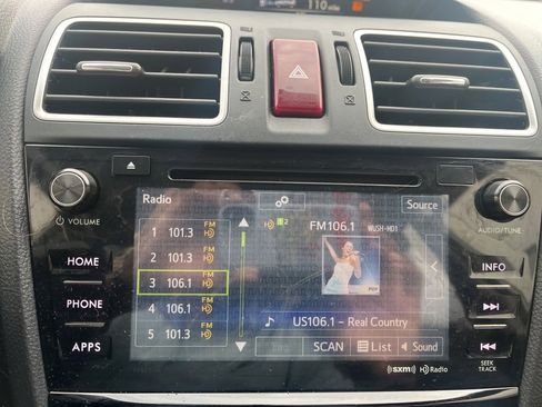 Used 2016 Subaru Forester 2.5i Limited w/ Popular Package #1 image 17