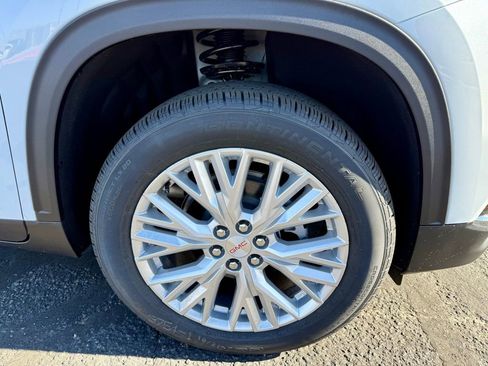 New 2026 GMC Acadia Elevation w/ Elevation Premium Package image 17