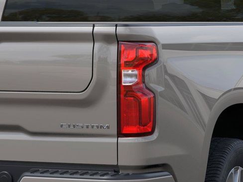 New 2026 Chevrolet Silverado 1500 Custom RWD image 11