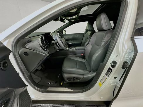 Used 2024 Lexus RX 350 w/ Technology Package image 21