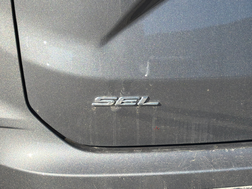 Used 2024 Ford Edge SEL w/ Sport Appearance Package AWD/4WD image 18