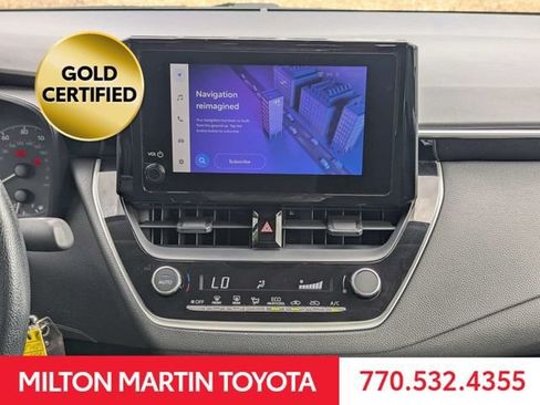 Used 2024 Toyota Corolla LE FWD image 17