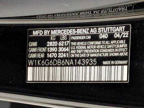 Used 2022 Mercedes-Benz S 500 4MATIC w/ AMG Line Package image 26