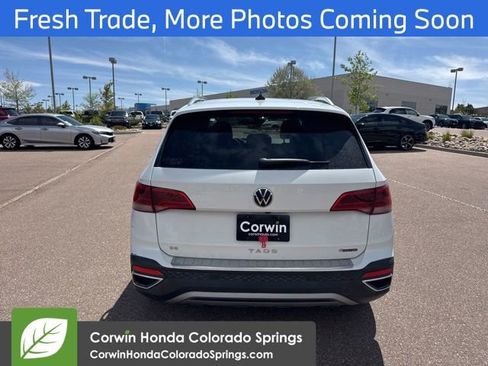 Used 2023 Volkswagen Taos SE w/ Black Wheel Package AWD/4WD image 4