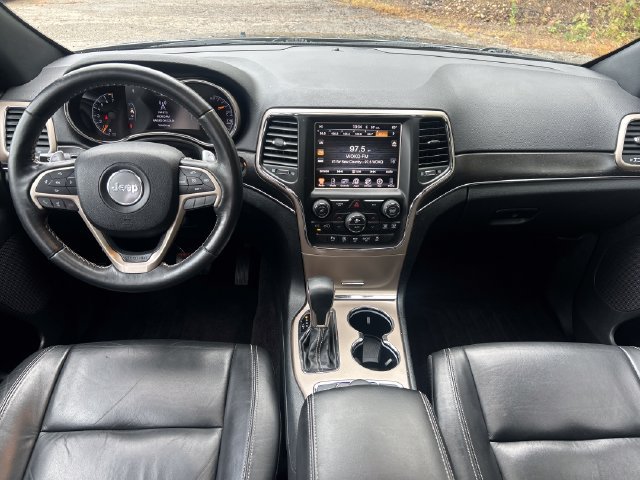 Used 2016 Jeep Grand Cherokee Limited AWD/4WD image 18