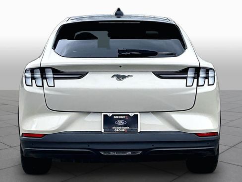 Used 2025 Ford Mustang Mach-E Select w/ Comfort Package Lite RWD image 5