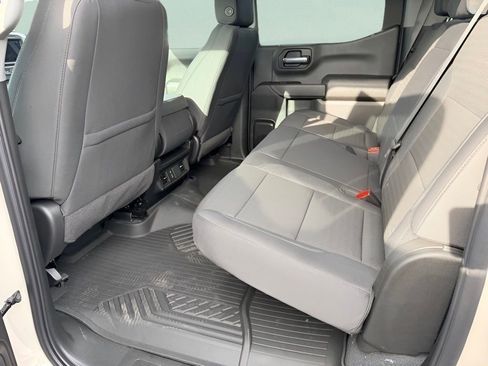 Used 2026 Chevrolet Silverado 1500 Custom Trail Boss w/ LPO, Dark Essentials Package image 30