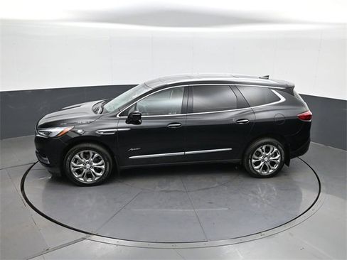 Certified 2018 Buick Enclave Avenir w/ Trailering Package image 21