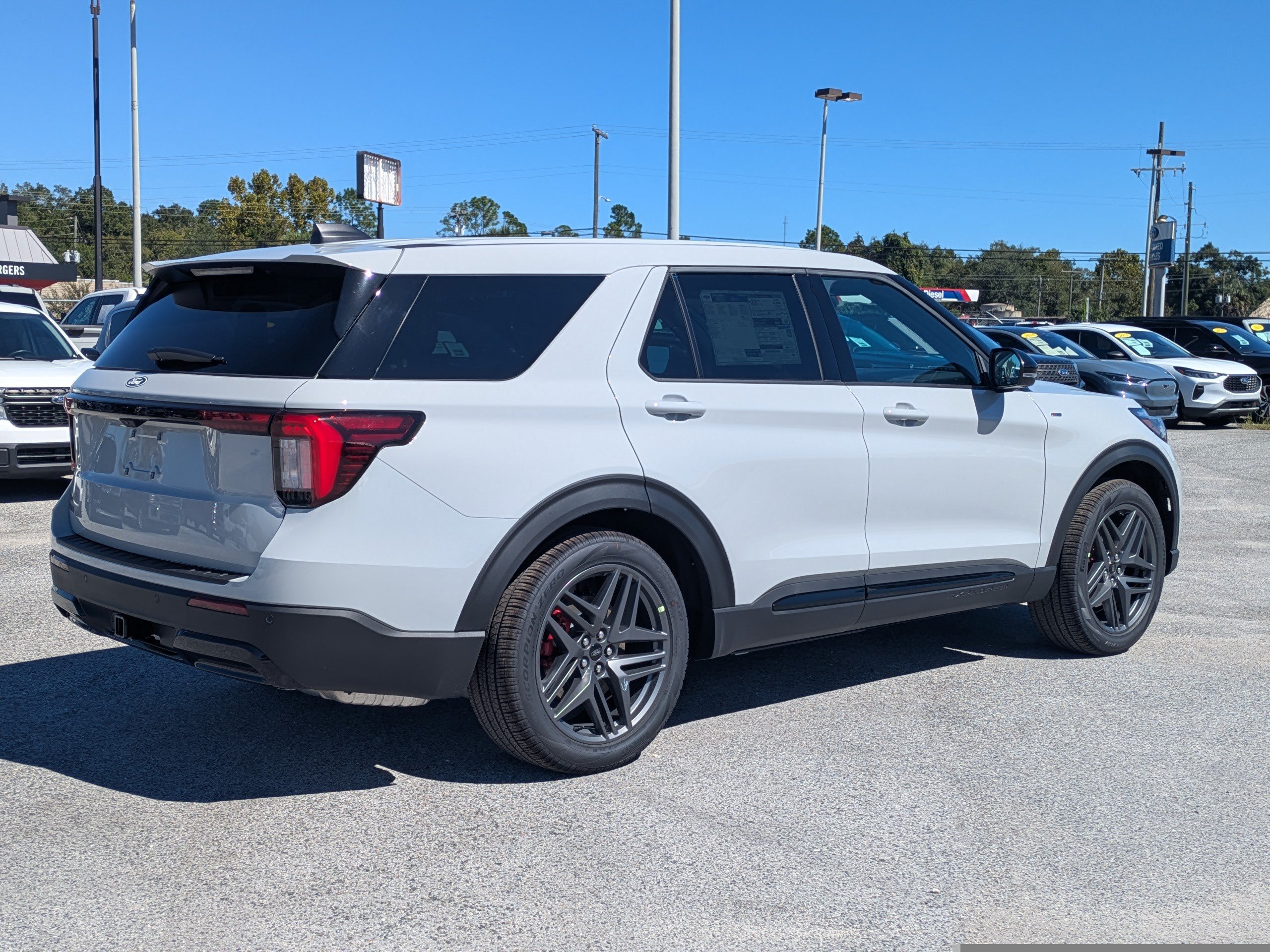 New 2027 Ford Explorer ST-Line w/ Premium Package RWD image 4