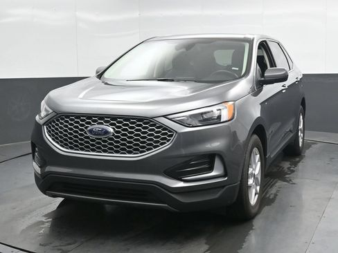 Used 2024 Ford Edge SEL AWD/4WD image 6