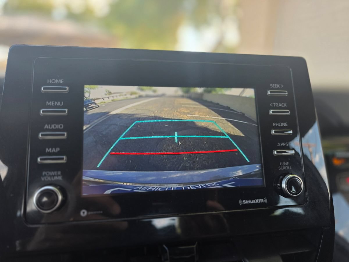 Used 2021 Toyota Camry LE w/ Carpet Mat Package (TMS) FWD image 38