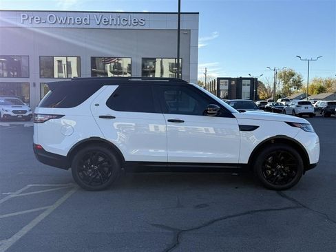 Used 2020 Land Rover Discovery HSE Luxury AWD/4WD image 8