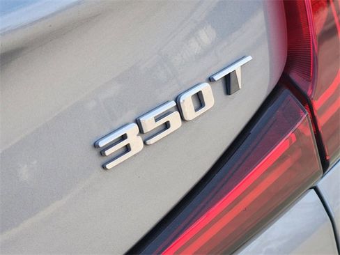 Used 2023 Cadillac XT4 Luxury w/ Cold Weather Package image 12