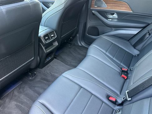 Certified 2025 Mercedes-Benz GLE 450 4MATIC image 13