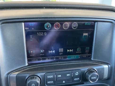 Used 2018 Chevrolet Silverado 1500 LT w/ All Star Edition AWD/4WD image 26