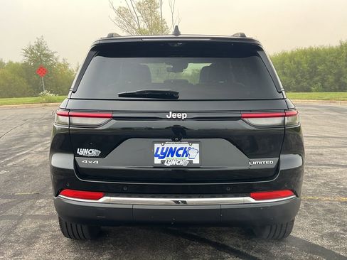 Used 2024 Jeep Grand Cherokee Limited w/ Luxury Tech Group II image 43