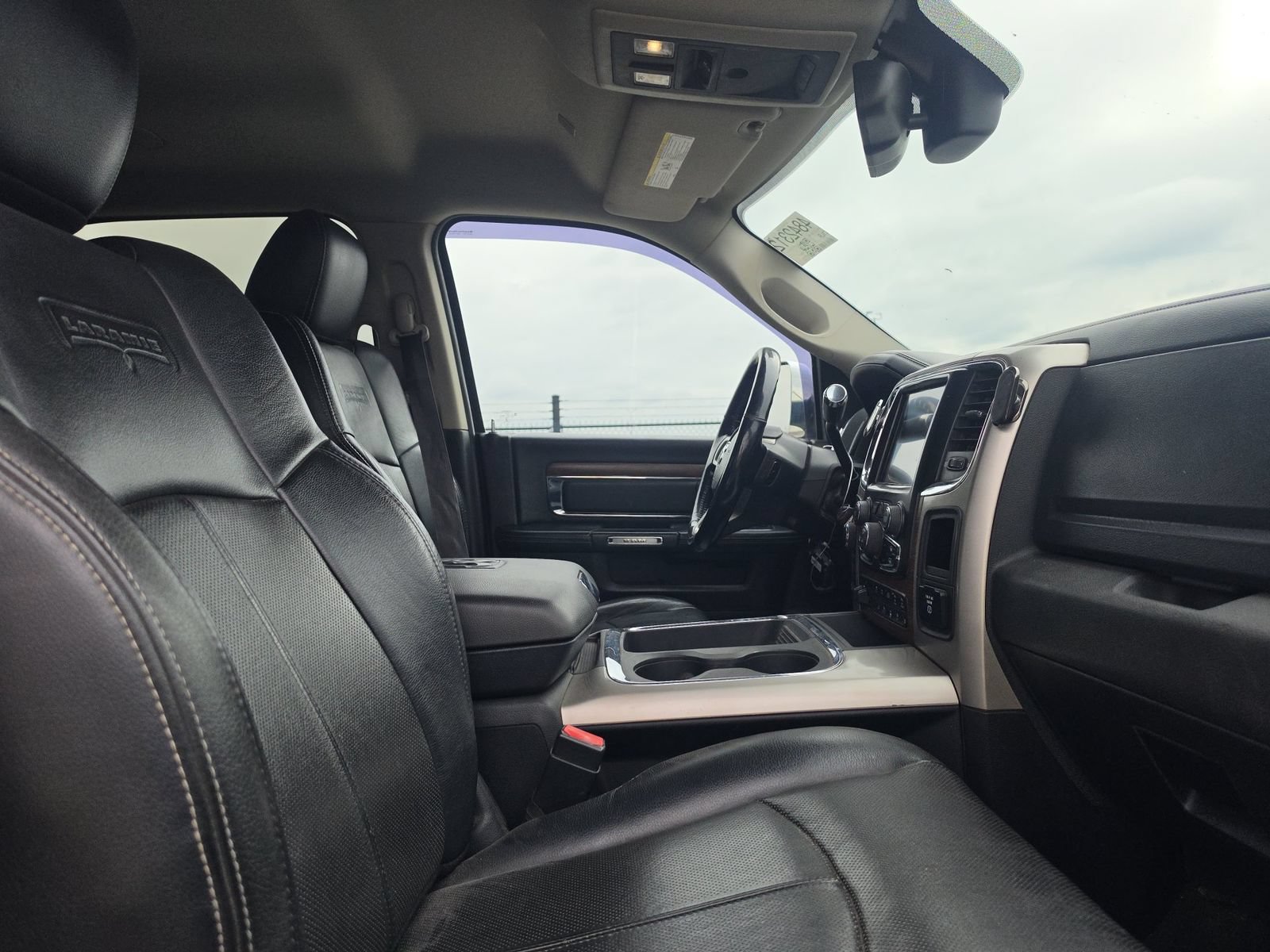 Used 2018 RAM 2500 Laramie AWD/4WD image 10