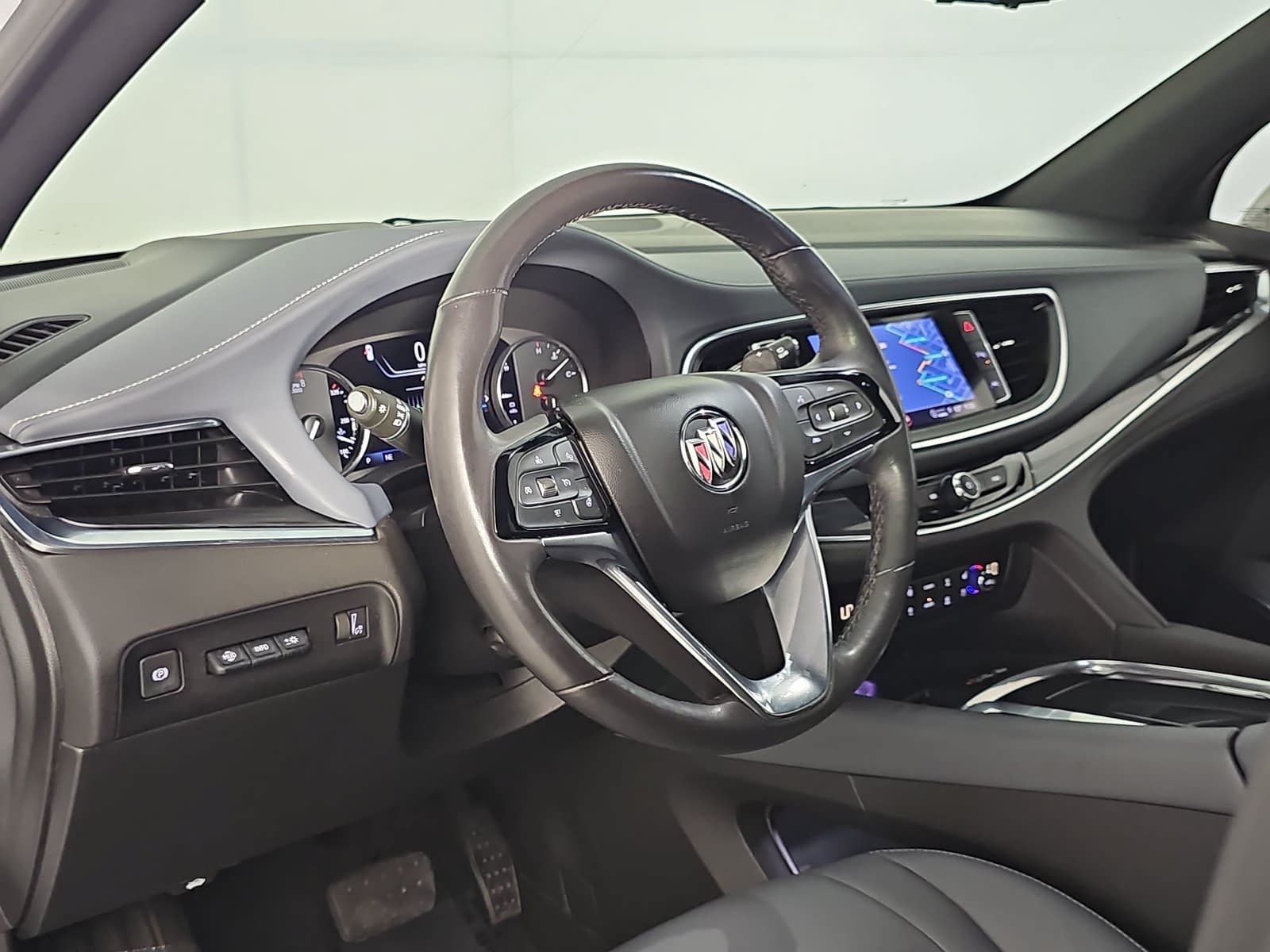 Used 2023 Buick Enclave Premium w/ Experience Buick Package FWD image 15