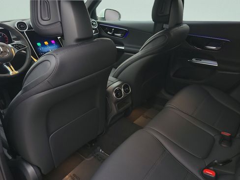 Certified 2026 Mercedes-Benz GLC 300 image 23