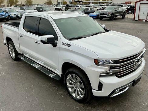 Used 2021 Chevrolet Silverado 1500 High Country w/ LPO, Dark Essentials Package image 4
