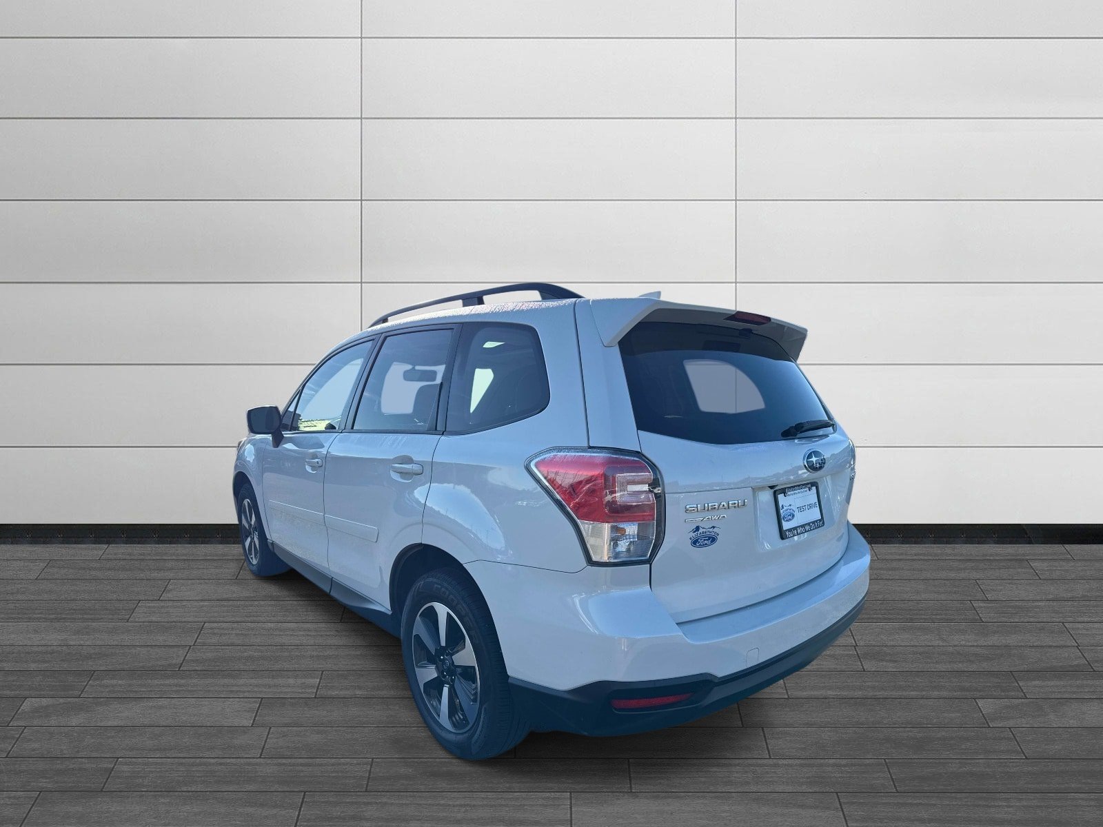 Used 2017 Subaru Forester 2.5i Premium w/ All-Weather Package AWD/4WD image 5