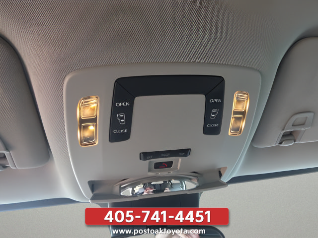 Used 2022 Toyota Sienna LE FWD image 23