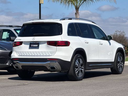 Certified 2026 Mercedes-Benz GLB 250 image 3