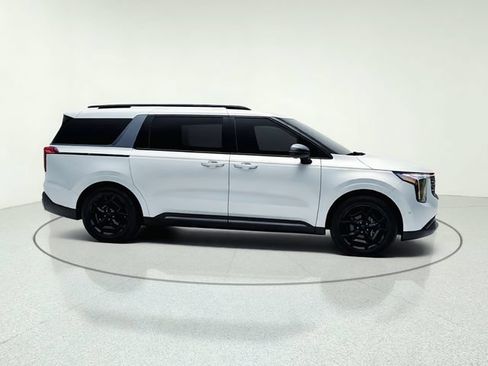 Certified 2026 Kia Carnival SX w/ SX Dark Edition Package FWD image 7