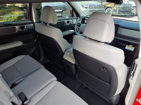 New 2026 Hyundai Santa Fe SEL image 8
