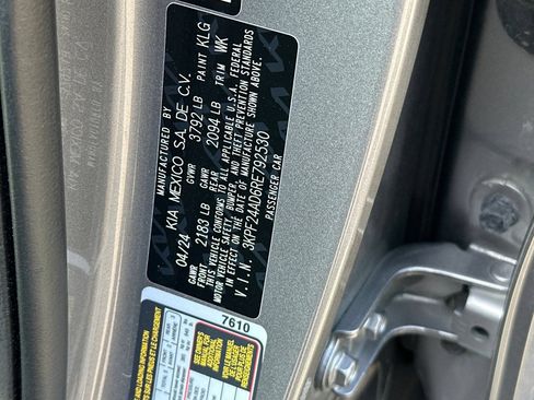 Certified 2024 Kia Forte LXS FWD image 26