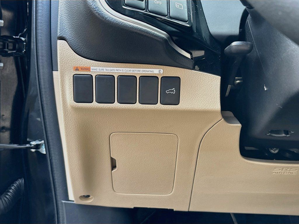 Used 2019 Mitsubishi Outlander SEL FWD image 10