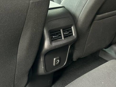 Used 2024 Chevrolet Equinox LT AWD/4WD image 14