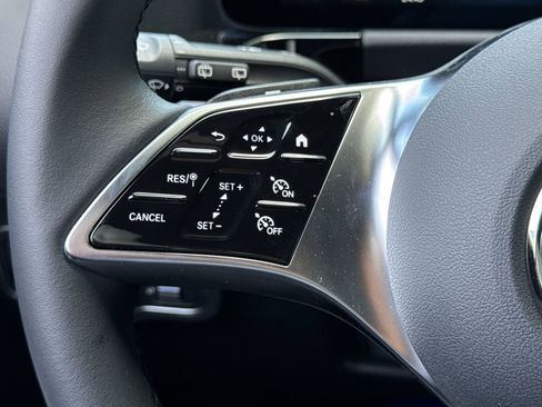 New 2025 Mercedes-Benz GLA 250 image 27