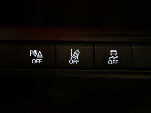 Used 2024 Dodge Charger R/T w/ Plus Group image 20