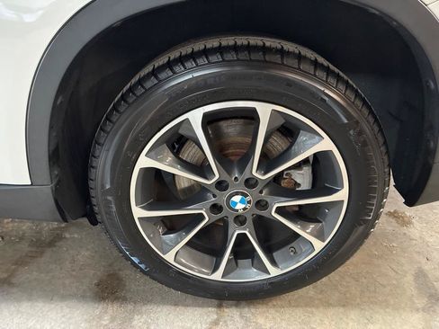 Used 2015 BMW X5 xDrive50i AWD/4WD image 12