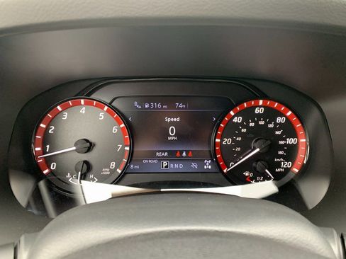 New 2026 Nissan Frontier PRO-4X w/ Pro-4x Convenience Package image 6